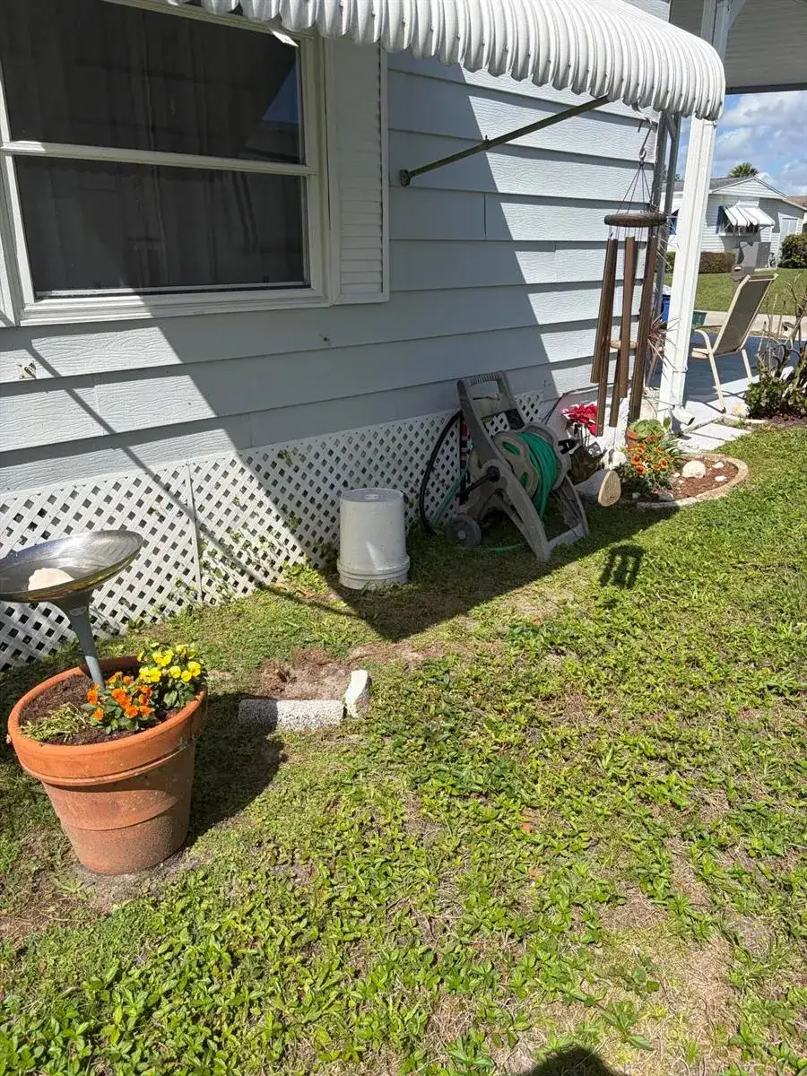 129 E Caribbean, Port St. Lucie FL 34952 photo 3