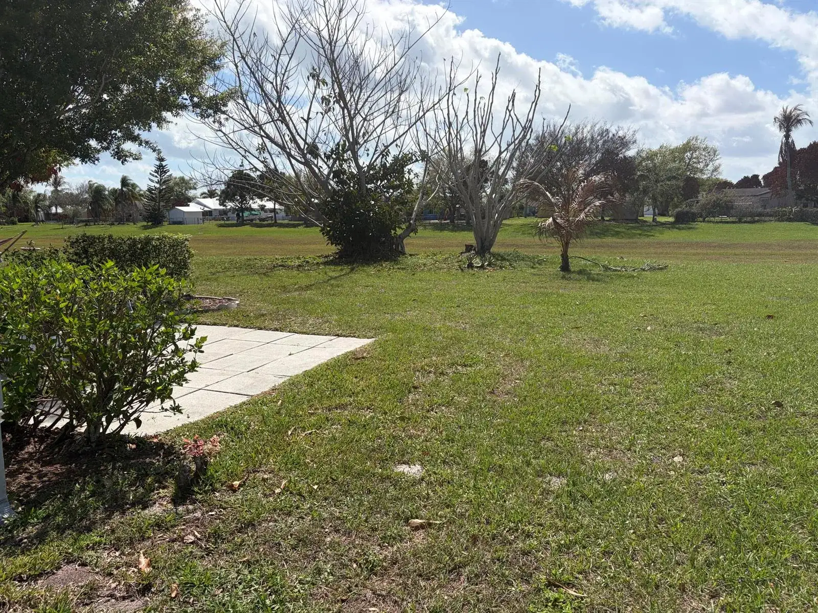 129 E Caribbean, Port St. Lucie FL 34952 photo 5