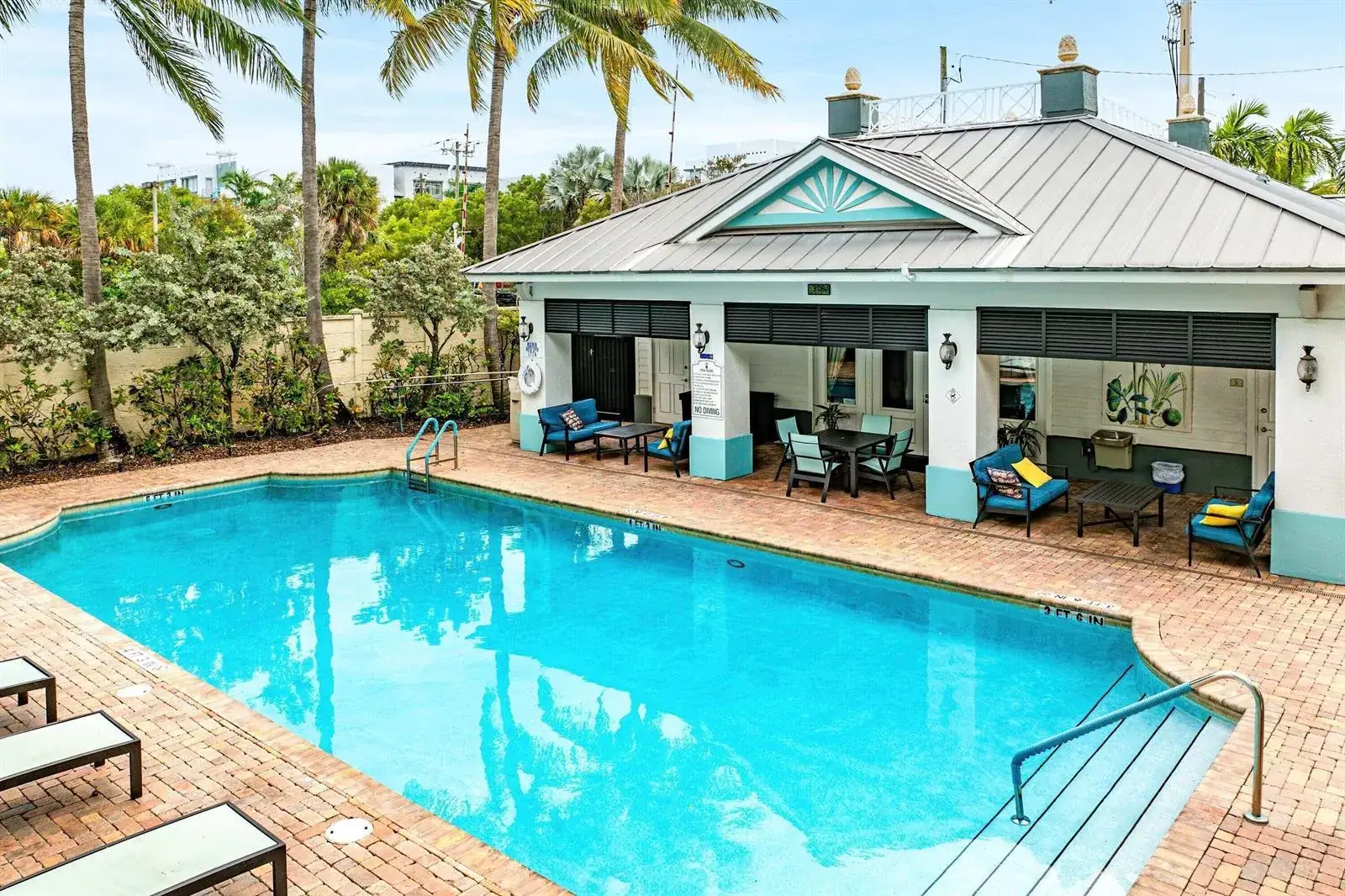 255 NE 3rd Avenue Unit 407, Delray Beach FL 33444