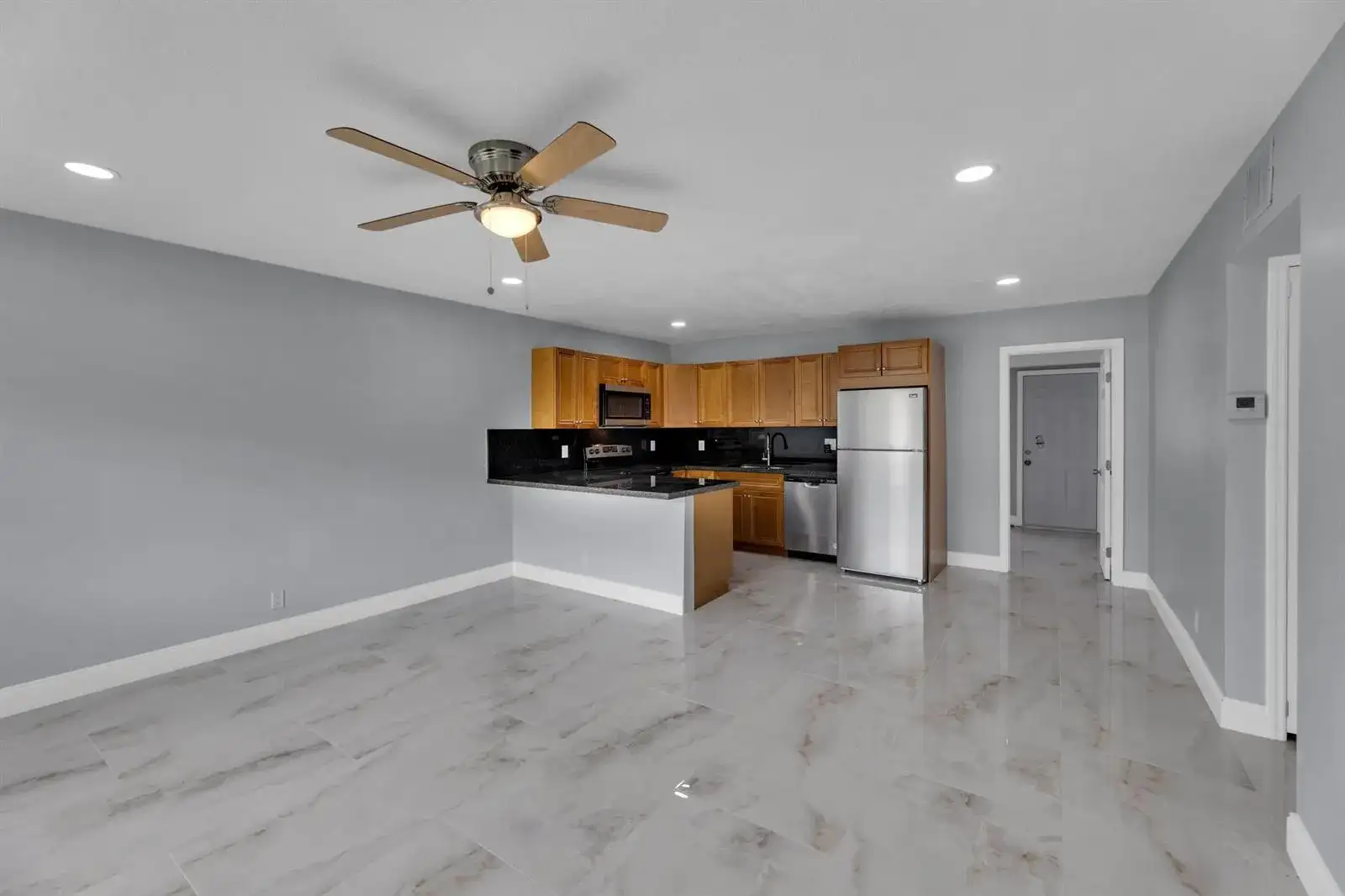 800-802 SW 6th Court, Pompano Beach FL 33060 photo 3