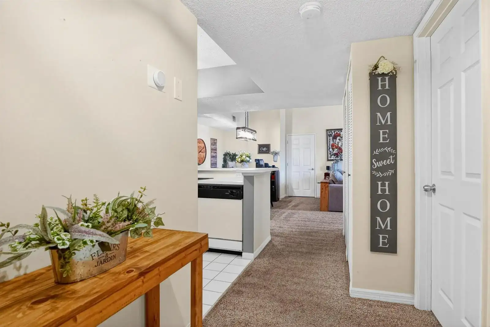1640 N 42nd Circle Unit 305, Vero Beach FL 32967 photo 3