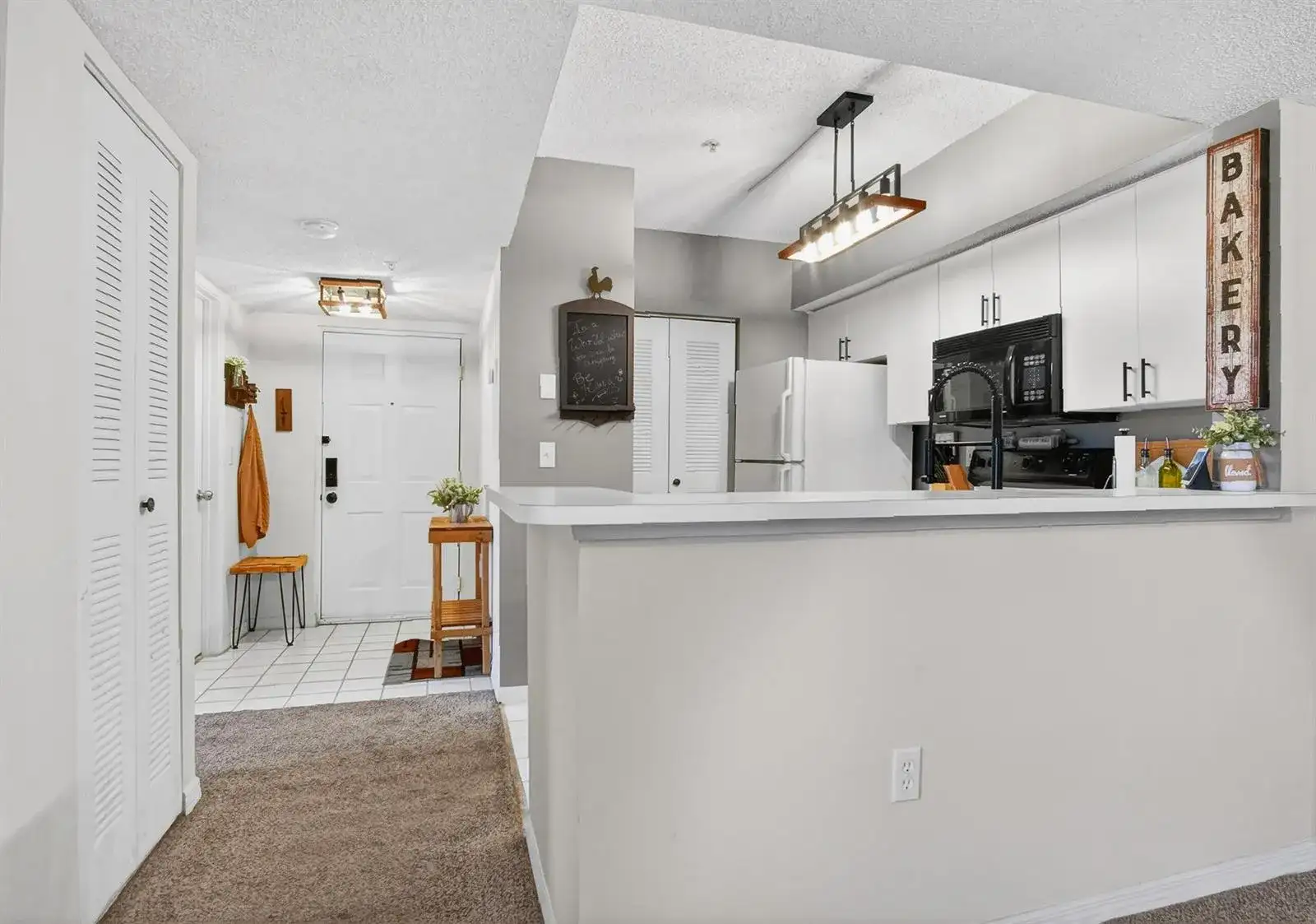 1640 N 42nd Circle Unit 305, Vero Beach FL 32967 photo 4