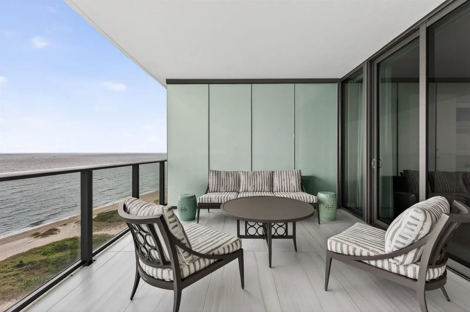 1116 N Ocean Boulevard # 1204, Pompano Beach FL 33062