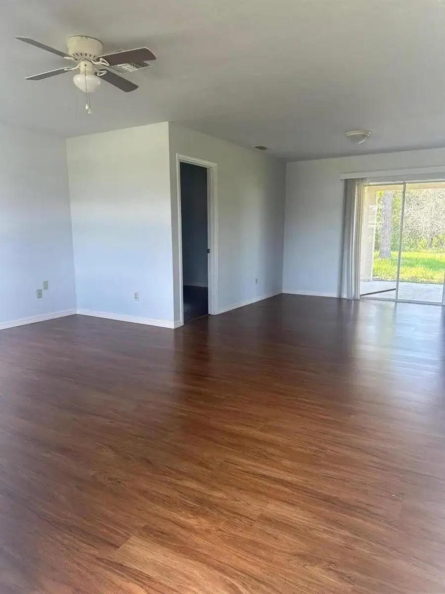 314 SE Evergreen Terrace, Port St. Lucie FL 34983 photo 2