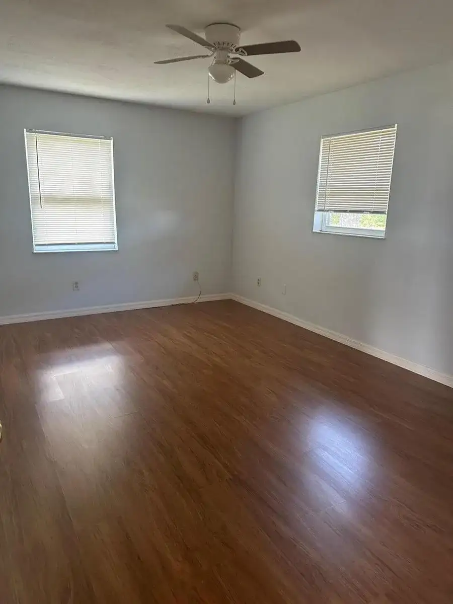 314 SE Evergreen Terrace, Port St. Lucie FL 34983 photo 5