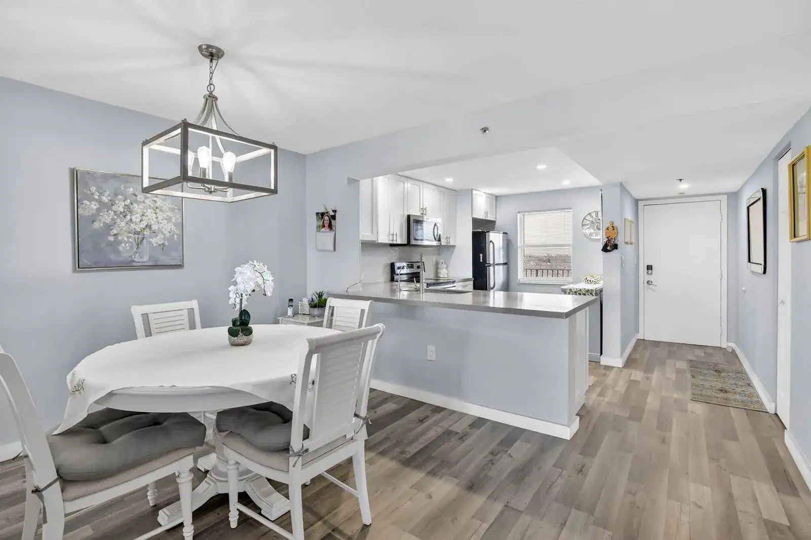 3910 Inverrary Boulevard # b, Lauderhill FL 33319