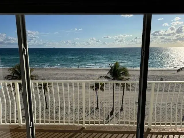 300 Oregon Street # 601, Hollywood FL 33019