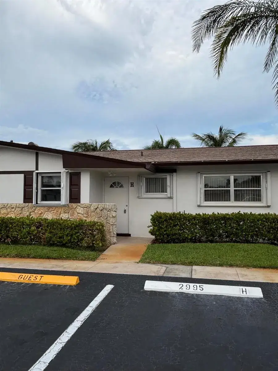 2995 Crosley Drive W # H, West Palm Beach FL 33415
