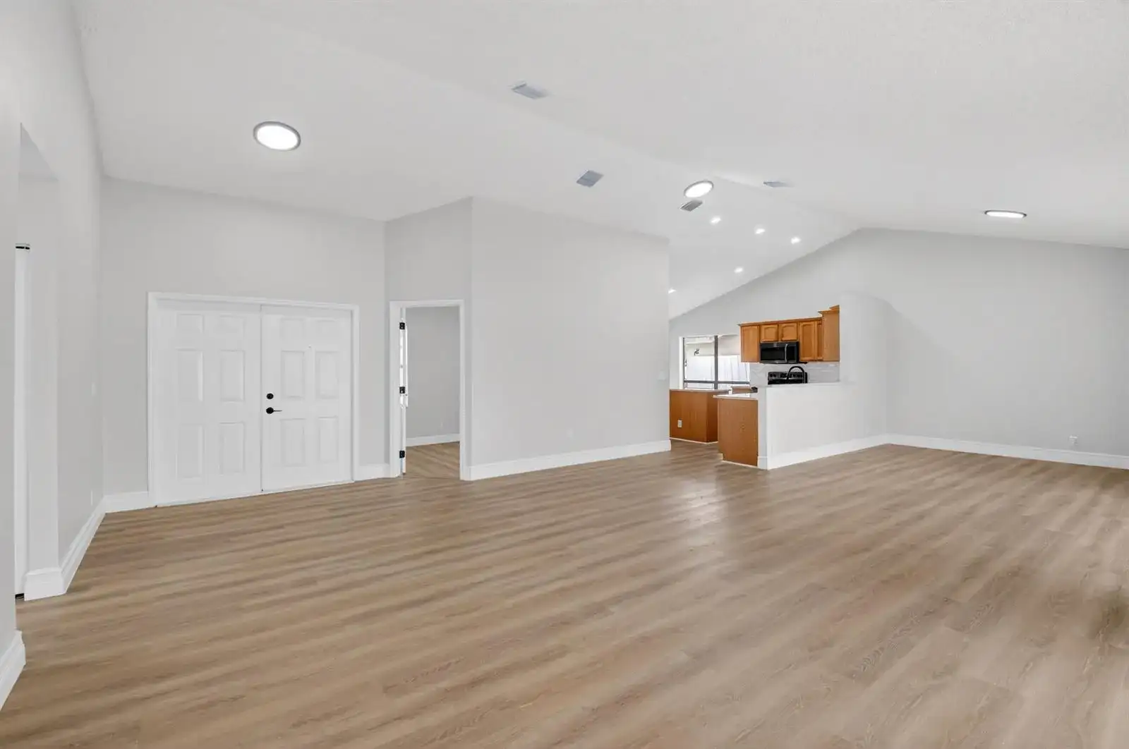 9537 Majestic Way, Boynton Beach FL 33437 photo 4