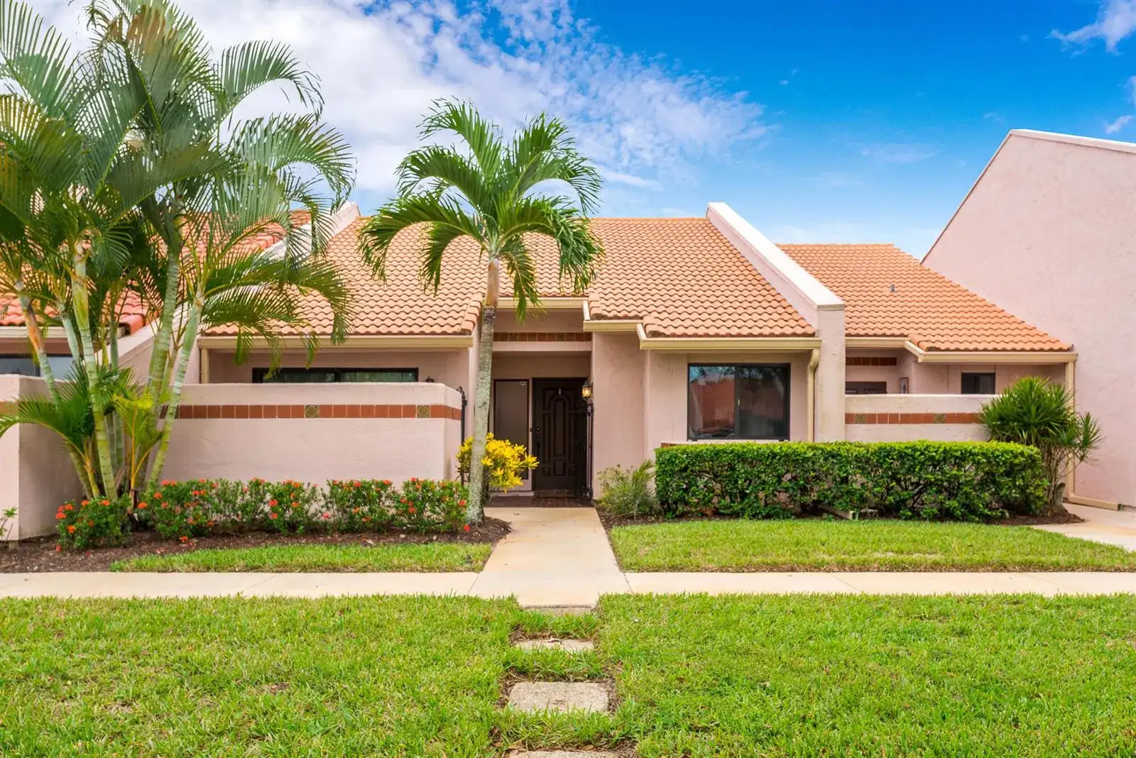 3513 SE Sandpiper Circle, Port St. Lucie FL 34952 photo 2