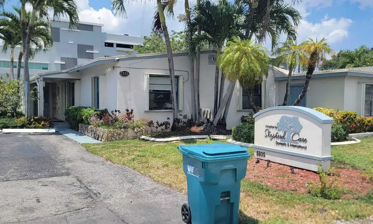 5935 Taft Street, Hollywood FL 33021