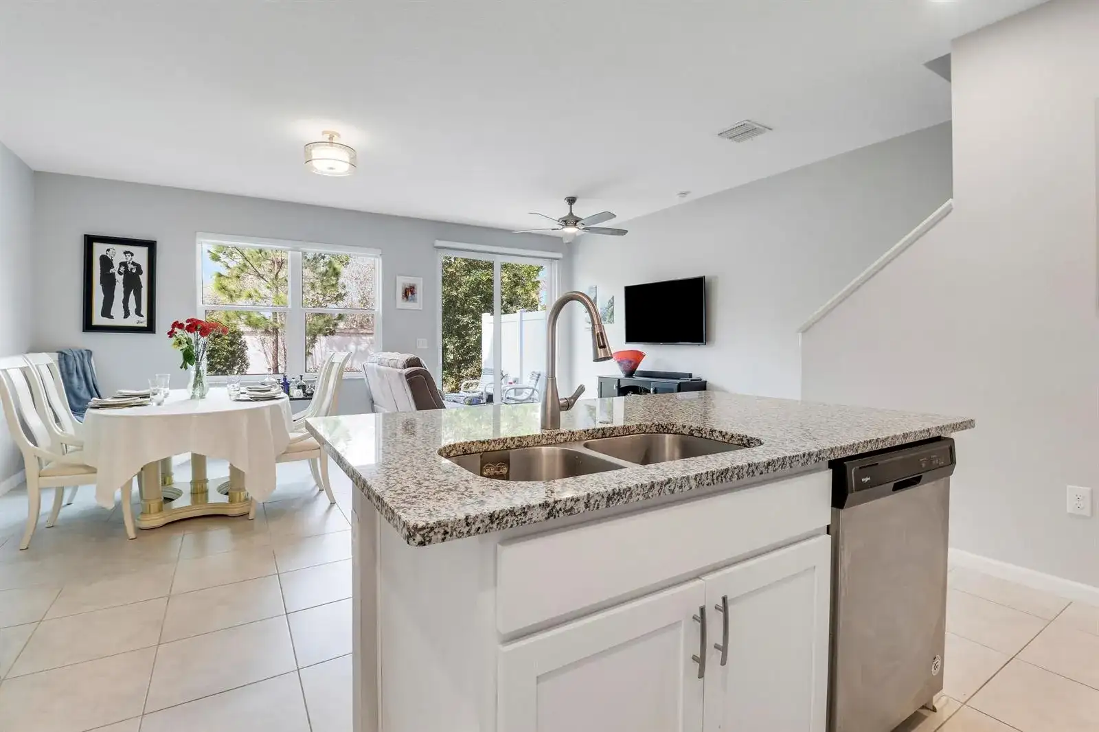303 SE Halifax Lane, Stuart FL 34994 photo 4