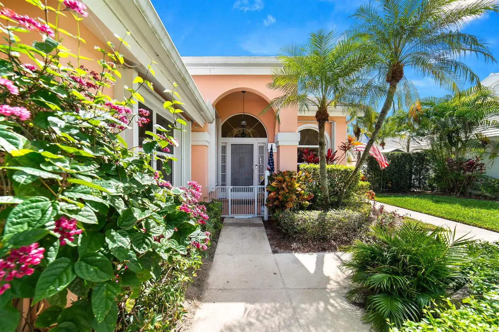 2370 Saratoga Bay Drive, West Palm Beach FL 33409 photo 5
