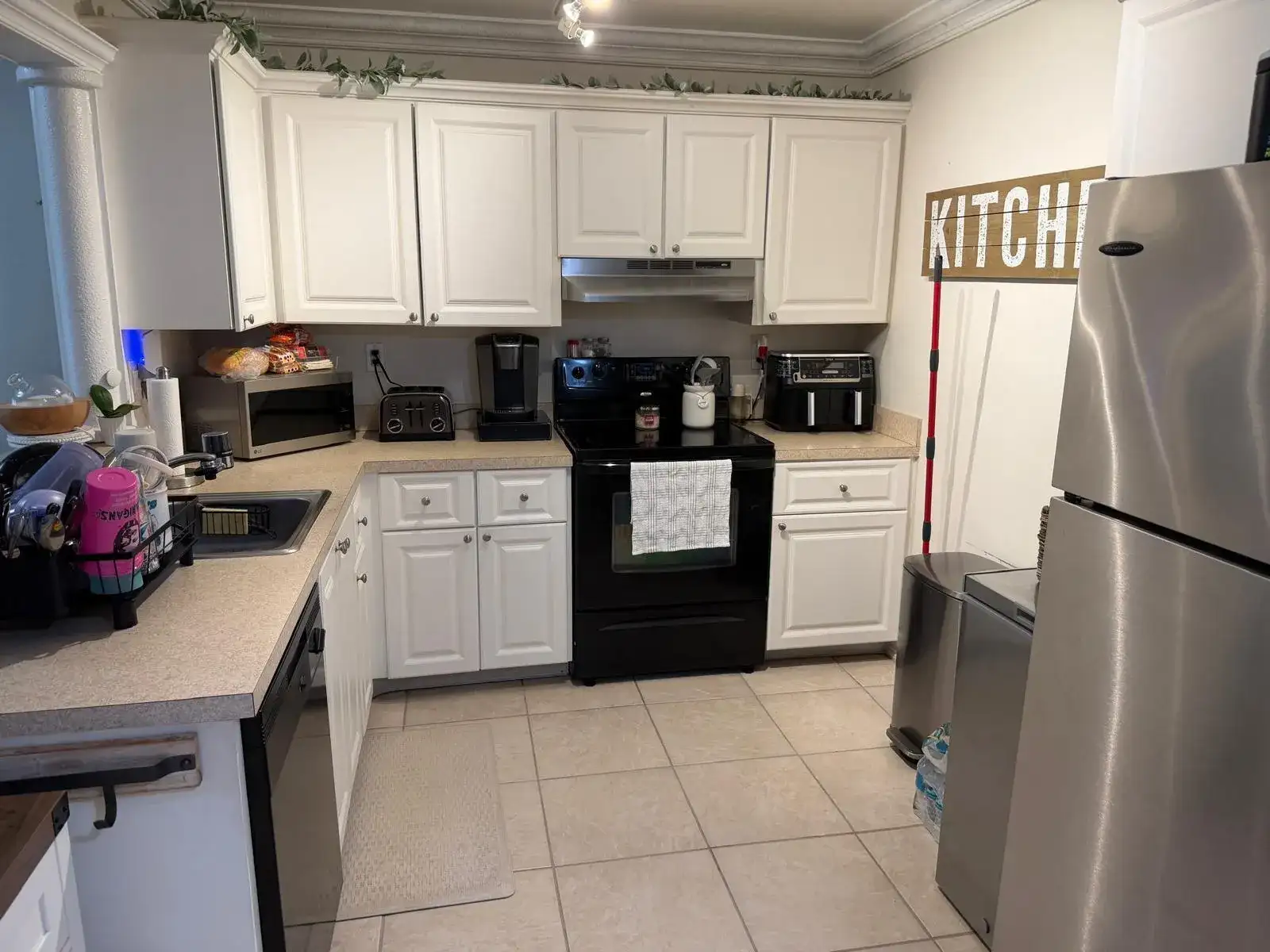 711 N Pine Island Road # 104, Plantation FL 33324 photo 2