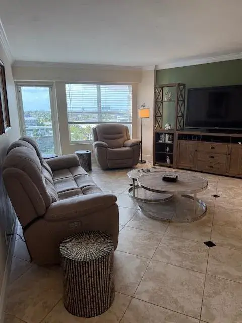 3700 Galt Ocean Drive # 612, Fort Lauderdale FL 33308