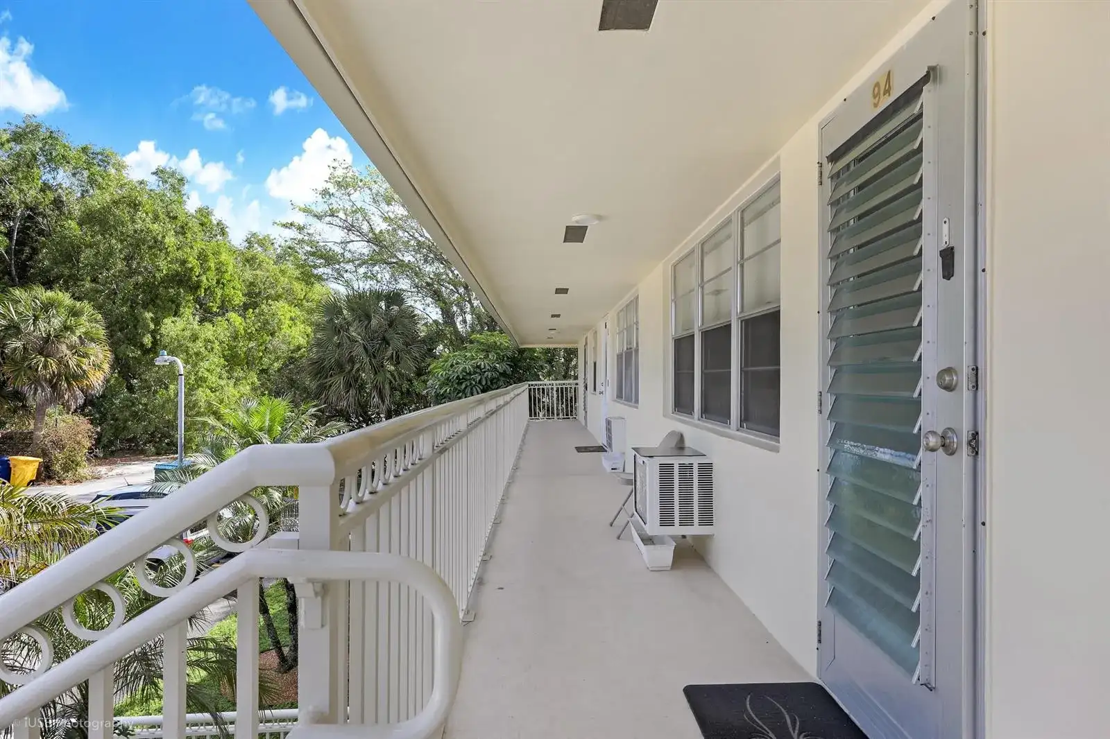 94 Hastings F, West Palm Beach FL 33417 photo 3