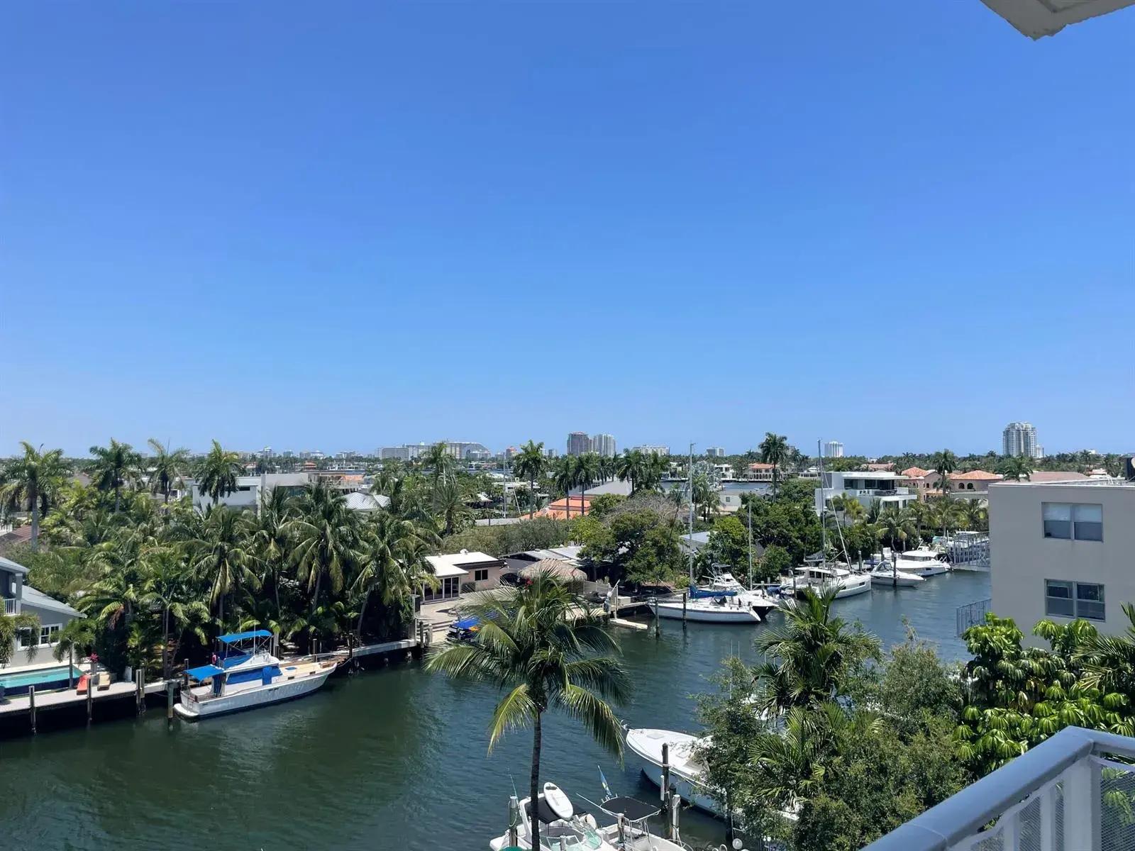 1731 SE 15th Street # 206, Fort Lauderdale FL 33316