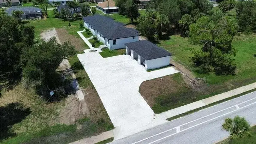 260 W Rotonda Blvd W # 3, FL 33947 photo 2