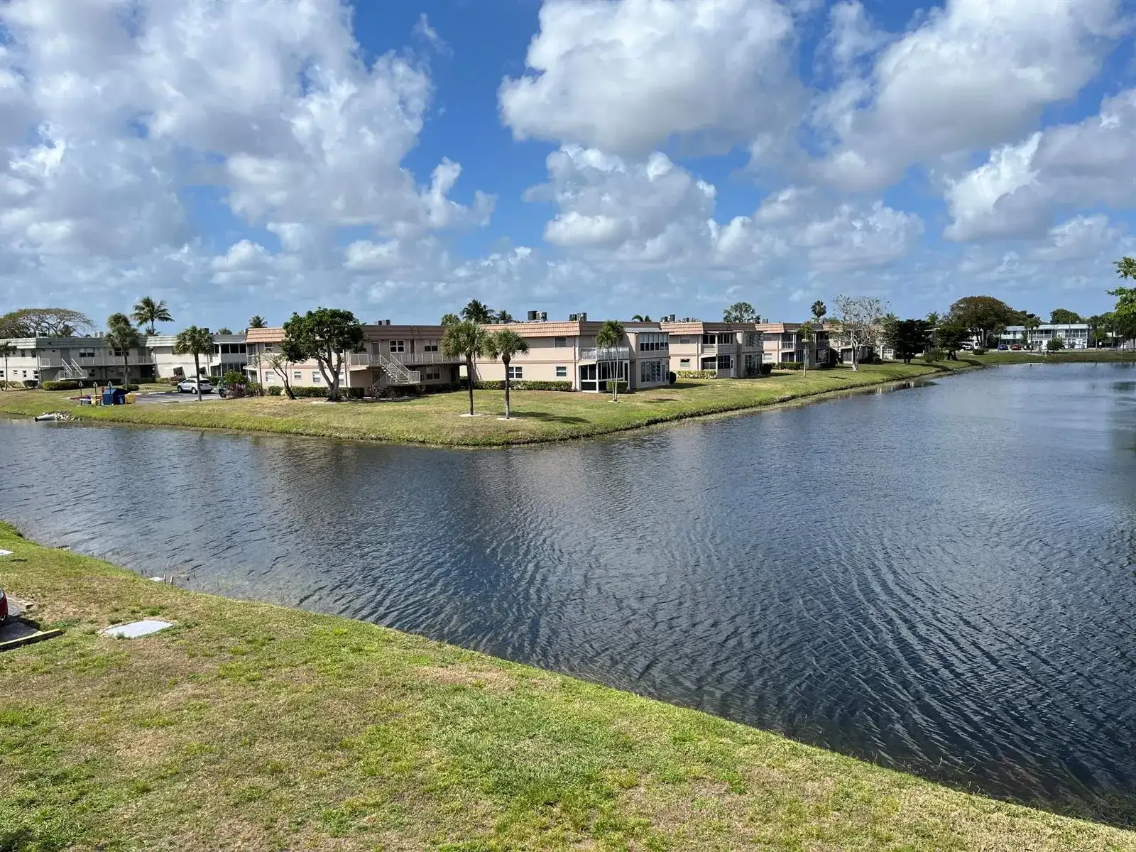192 Monaco D, Delray Beach FL 33446 photo 3