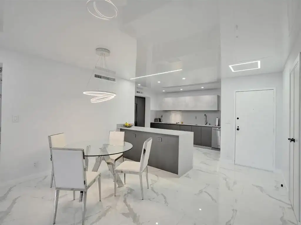 2500 Parkview Drive # 1112, Hallandale Beach FL 33009