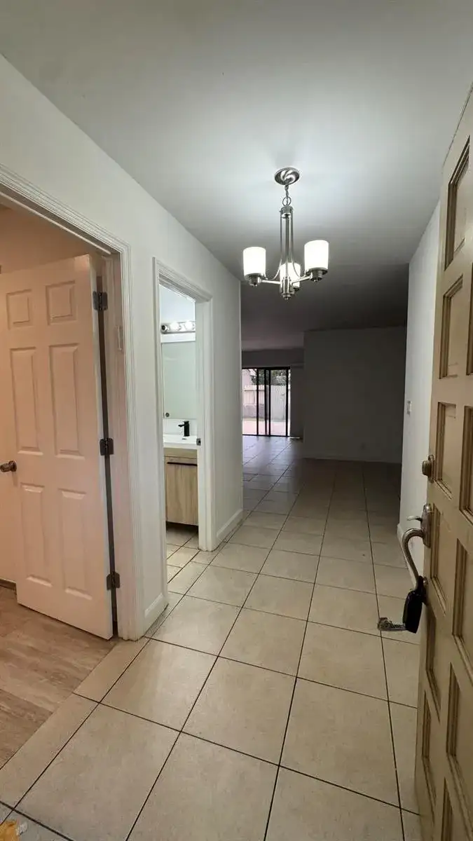 802 Saint Andrews Road # 15, Hollywood FL 33021 photo 3