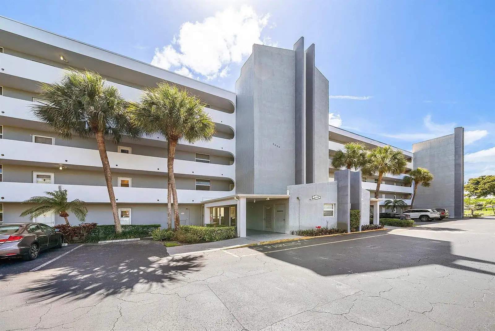 6699 NW 2nd Avenue # 415, Boca Raton FL 33487 photo 2