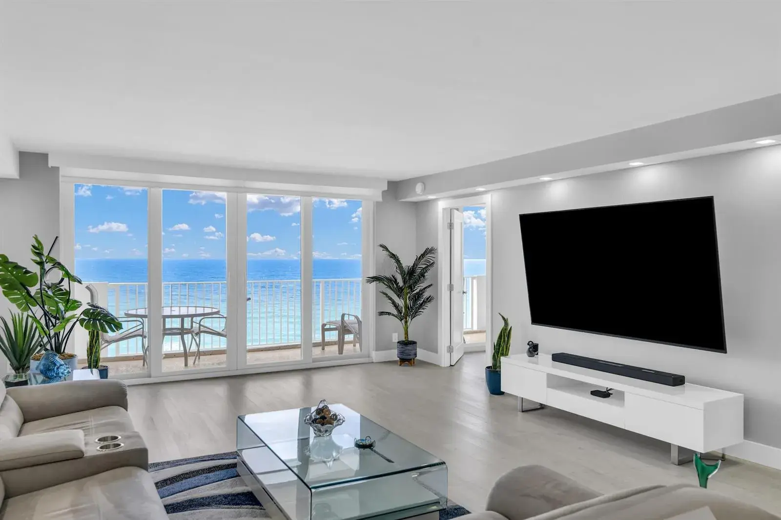 3000 S Ocean Boulevard # 1103, Boca Raton FL 33432