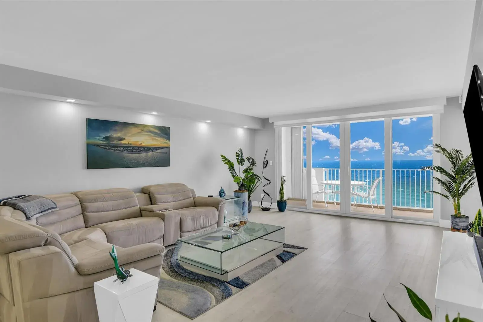 3000 S Ocean Boulevard # 1103, Boca Raton FL 33432