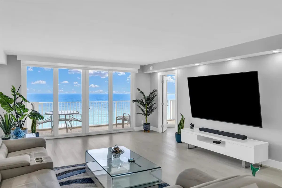 3000 S Ocean Boulevard # 1103, Boca Raton FL 33432