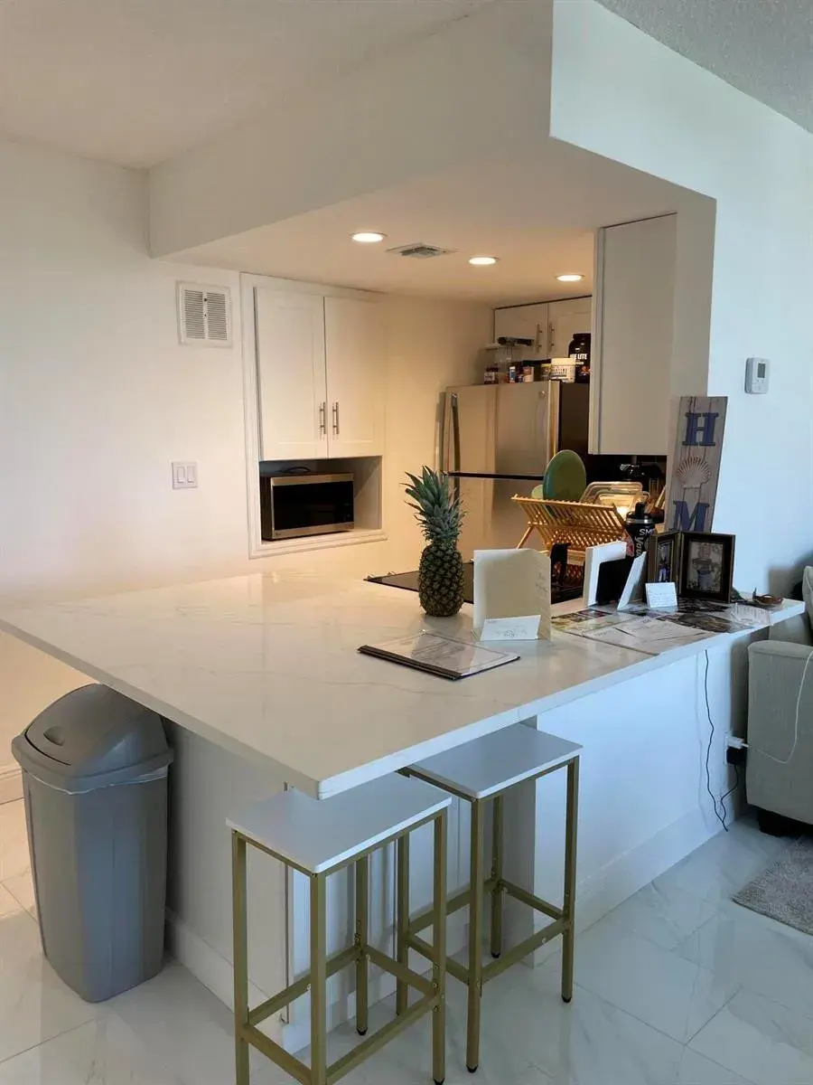1731 SE 15th Street # 505, Fort Lauderdale FL 33316