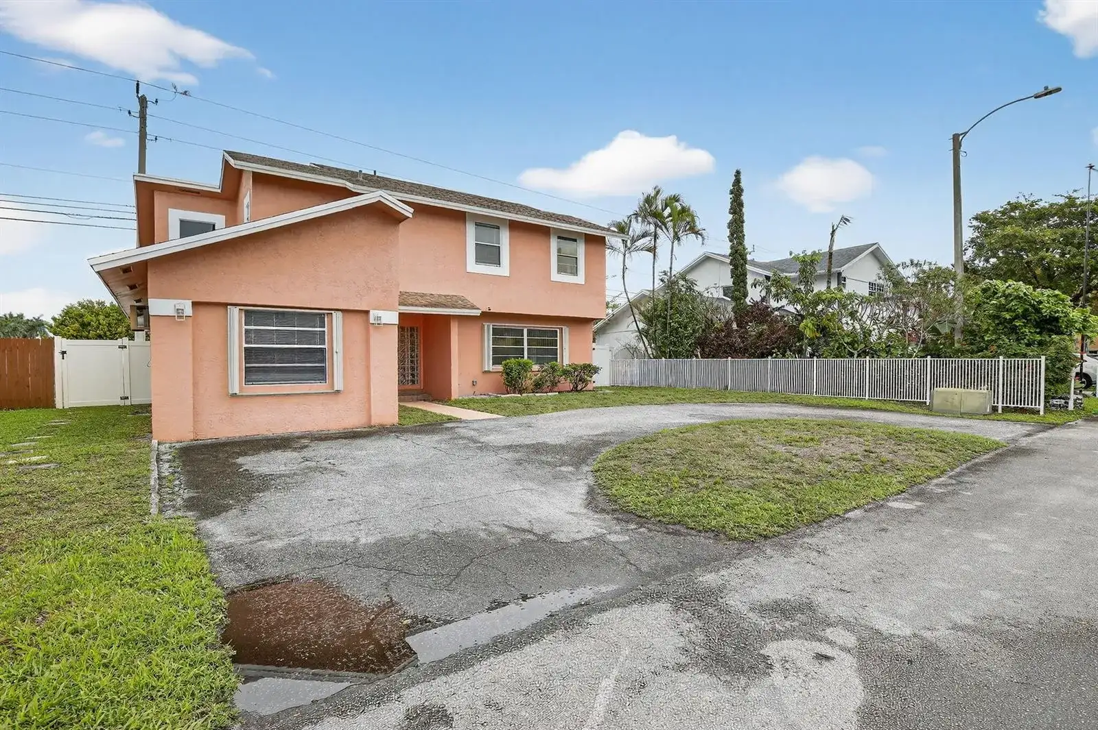 7721 NW 42nd Court, Hollywood FL 33024 photo 4