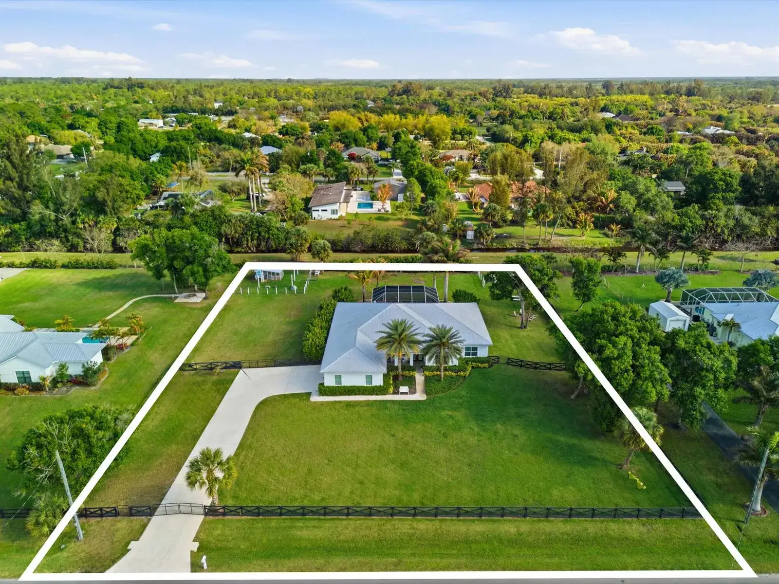 9301 154th Road N, Jupiter FL 33478 photo 2