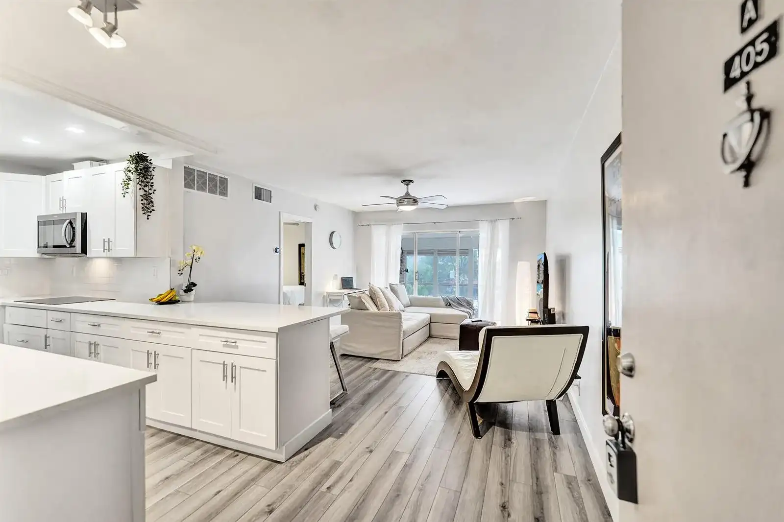 3040 NE 16th Avenue # A405, Oakland Park FL 33334