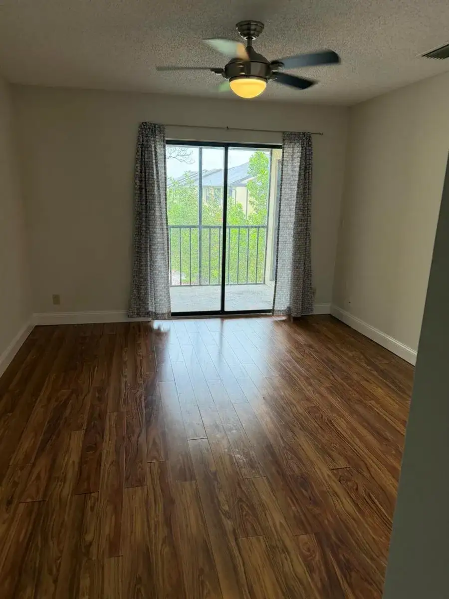 4715 Lucerne Lakes Boulevard E # 205, Lake Worth FL 33467 photo 3