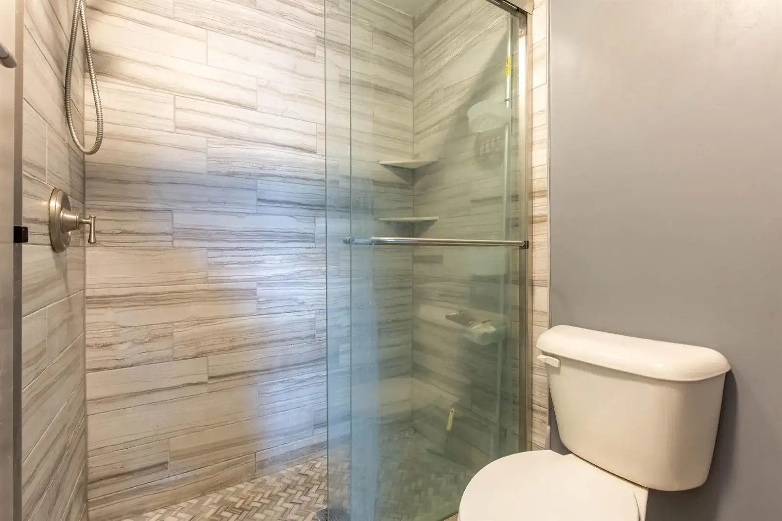 4715 Lucerne Lakes Boulevard E # 205, Lake Worth FL 33467 photo 4