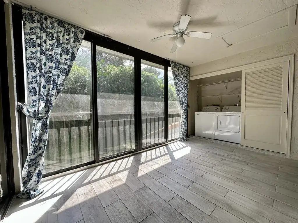 5438 Verona Drive Unit 812 L Drive # L, Boynton Beach FL 33437 photo 2