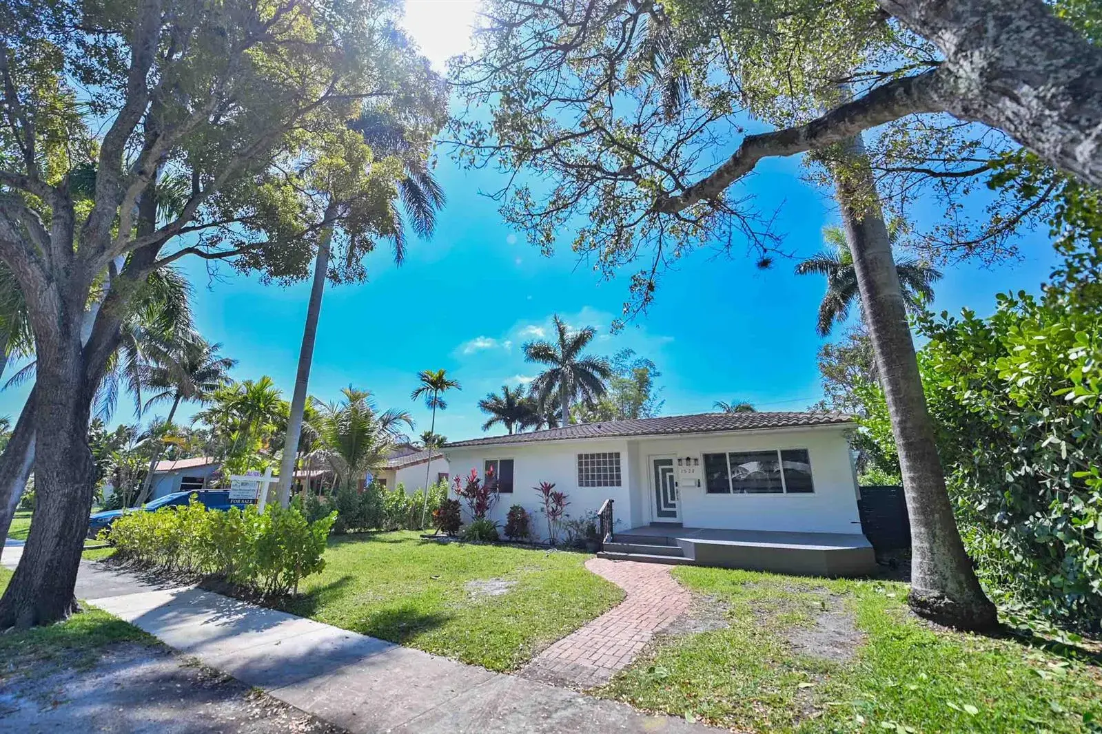 1532 Fletcher Street, Hollywood FL 33020