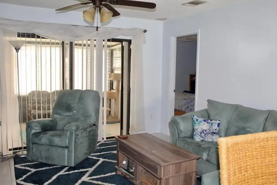 566 SW Sara Boulevard, Port St. Lucie FL 34953 photo 4