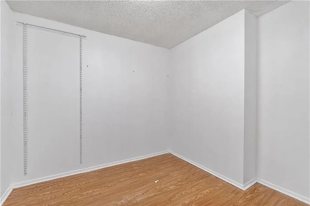 1000 Parkview Drive # 507, Hallandale Beach FL 33009