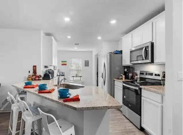 5318 Imagination Drive, Fort Pierce FL 34947 photo 2