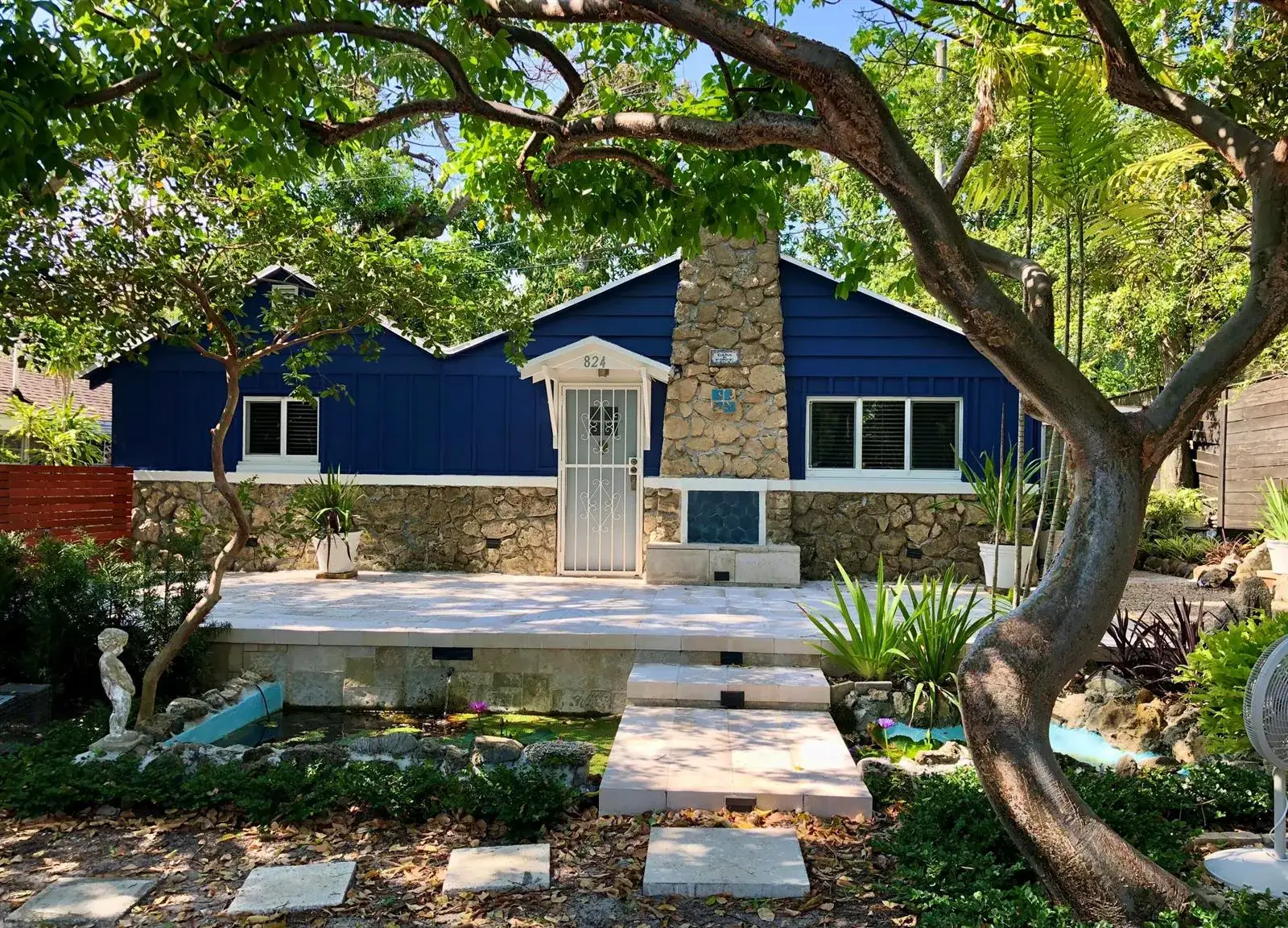 824 35th Street, West Palm Beach FL 33407