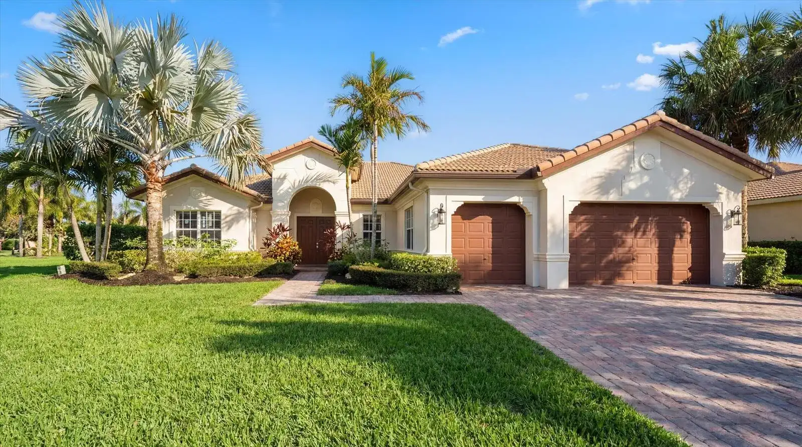 108 Casa Circle, Jupiter FL 33458 photo 2