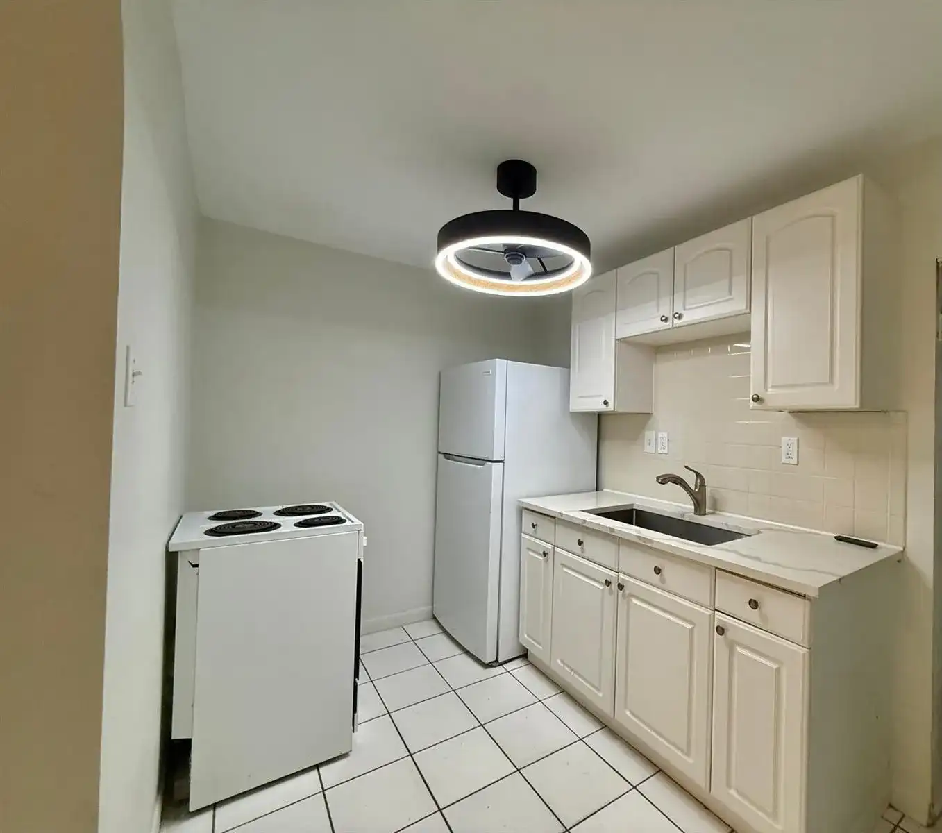 1215 NE 17th Avenue Unit 5, Fort Lauderdale FL 33304