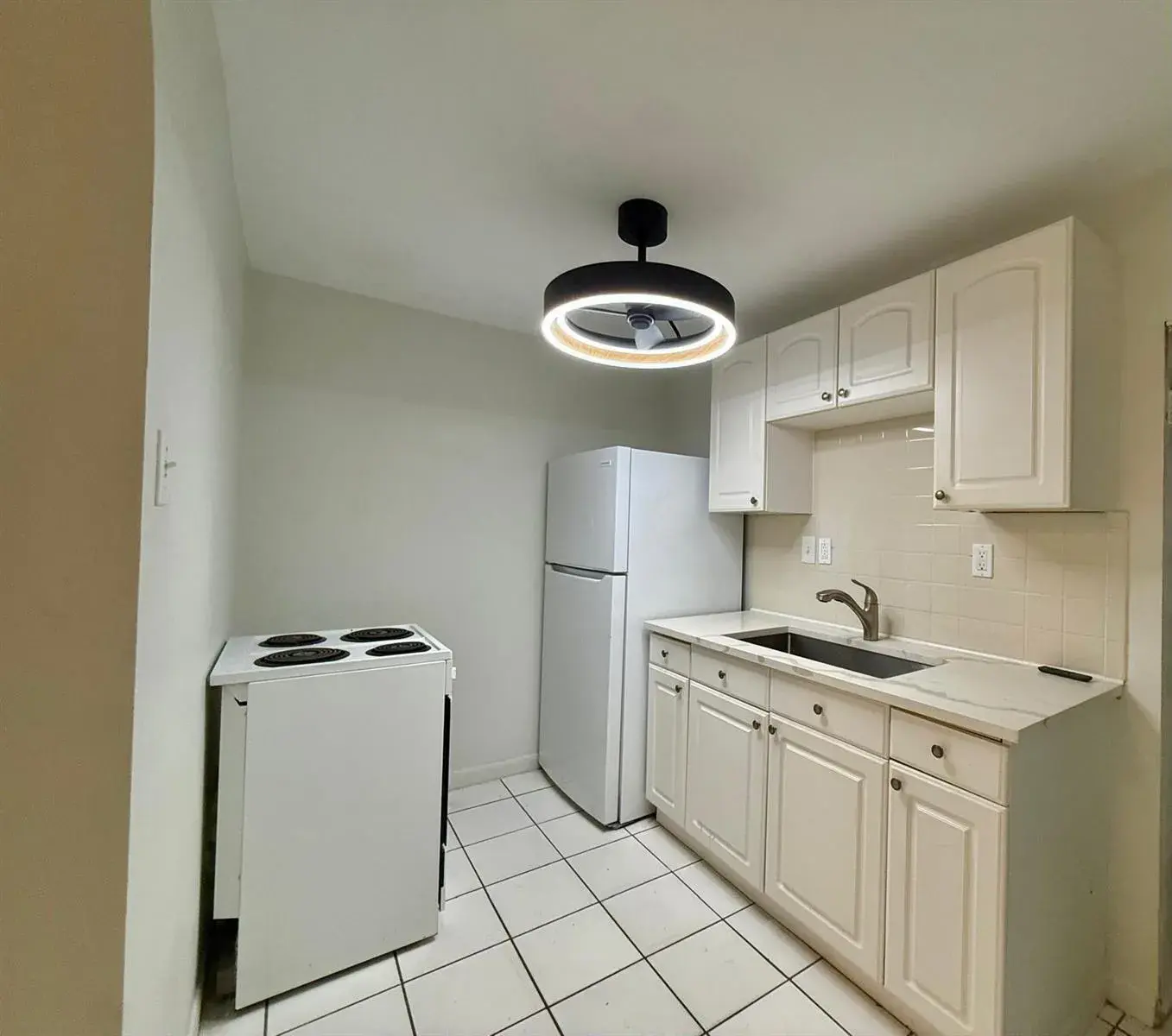 1215 NE 17th Avenue Unit 5, Fort Lauderdale FL 33304