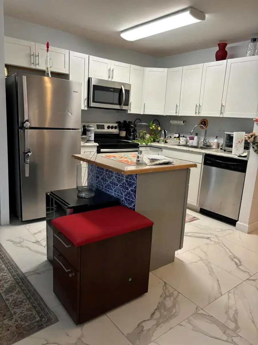 325 Andover, West Palm Beach FL 33417 photo 2