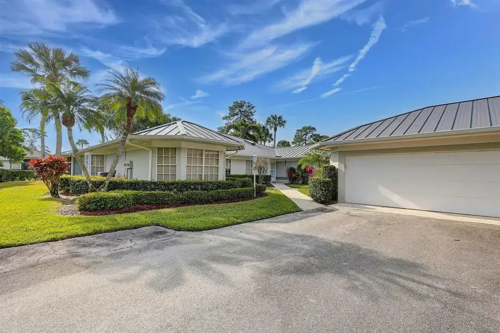 7334 Pine Creek Way, Port St. Lucie FL 34986 photo 3