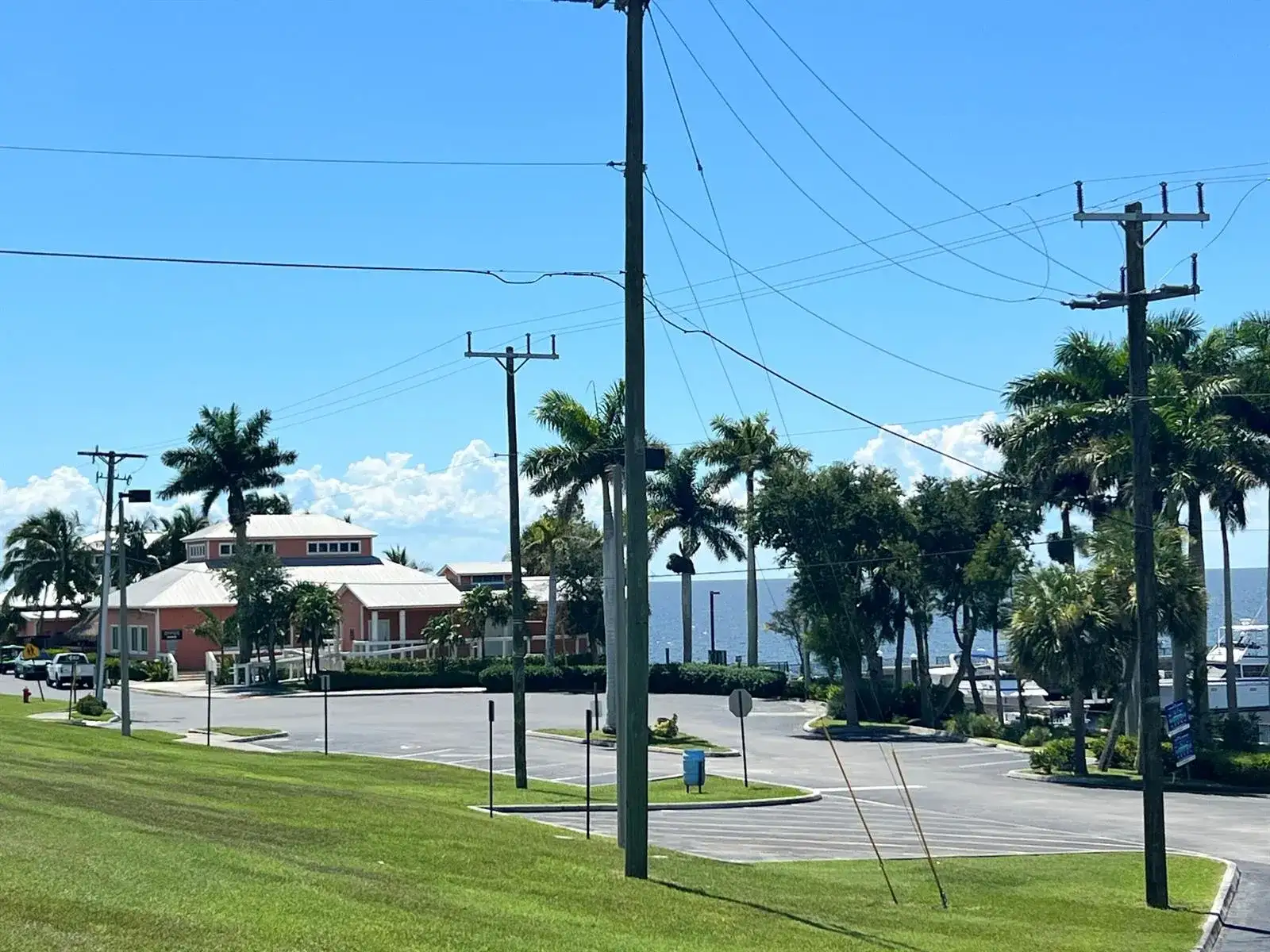 197 W Main Street, Pahokee FL 33476 photo 5
