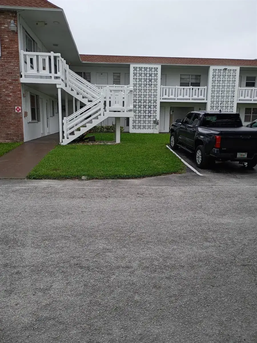 1501 NW 43rd Avenue # 204, Lauderhill FL 33313 photo 2
