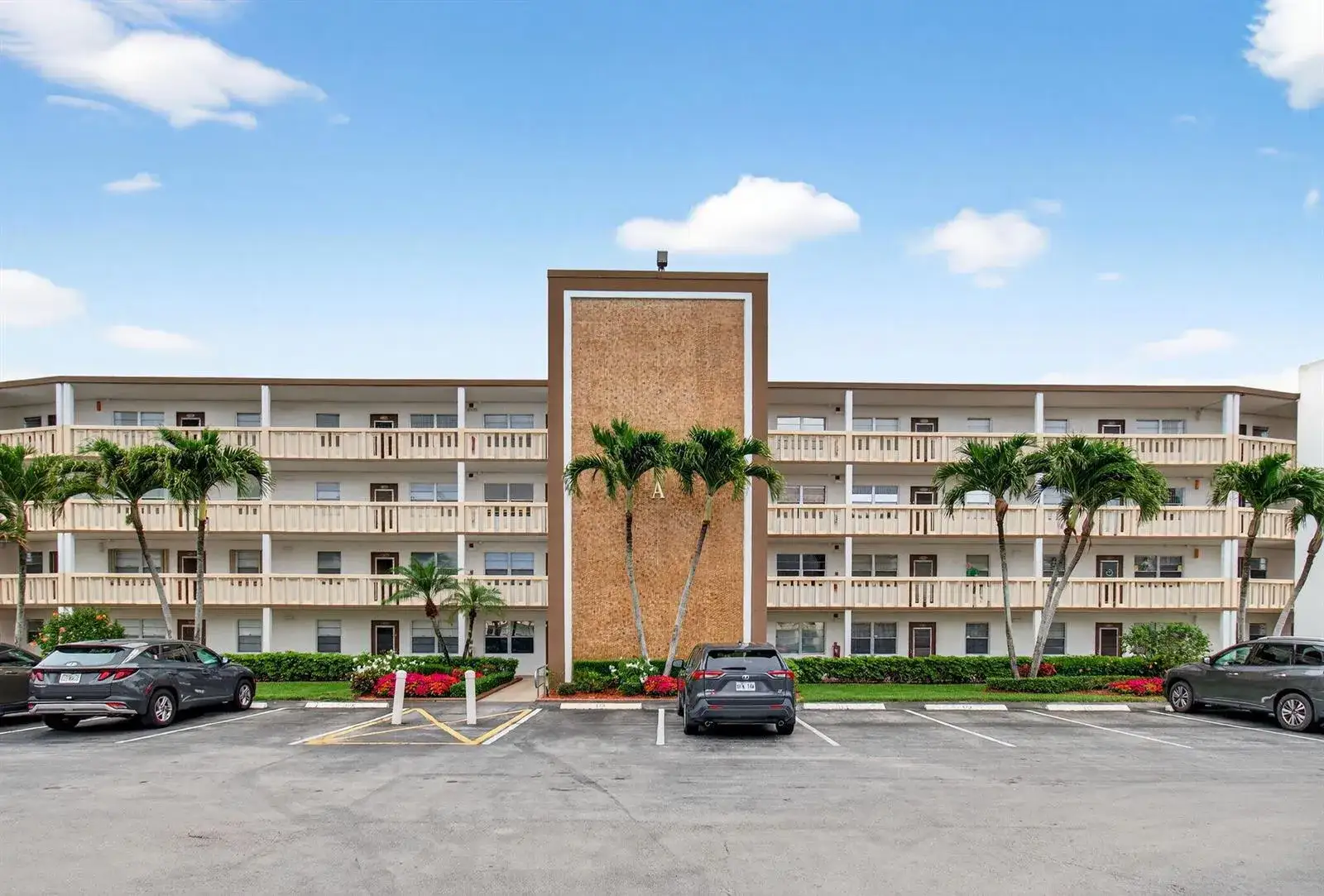 3010 Guildford A, Boca Raton FL 33434