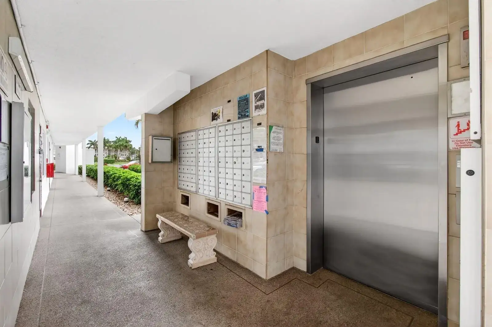 3010 Guildford A, Boca Raton FL 33434 photo 2